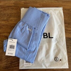NWT AYBL Balance V2 Seamless Leggings Color Blue Size Medium